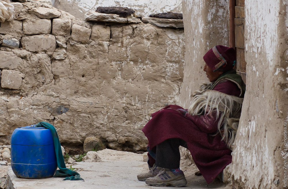 Тибетское старшее поколение в селе Сан, Занскар, Индия