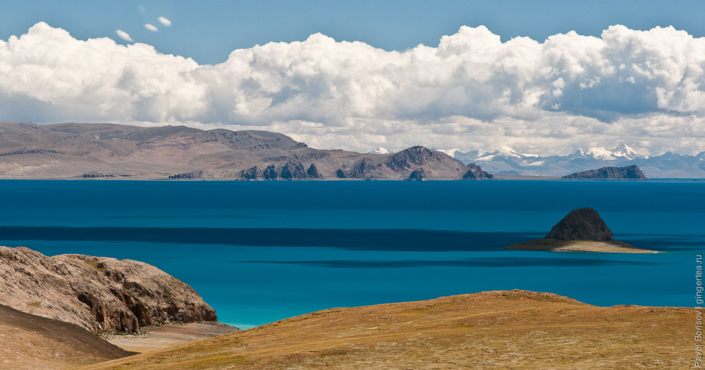 высокогорное озеро Намцо в Центральном Тибете