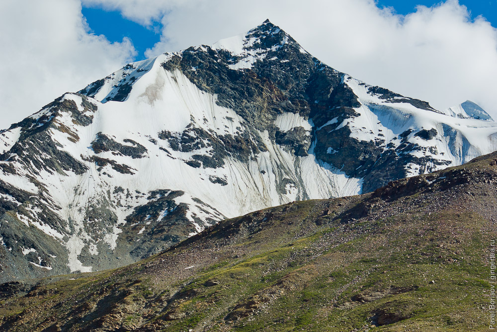 безымянный перевал в Главном Гималайском хребте к востоку от Шинго-Ла