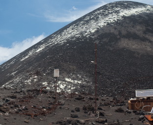 Гостиница "Жерло" : как мы поднимались на вулкан Кракатау