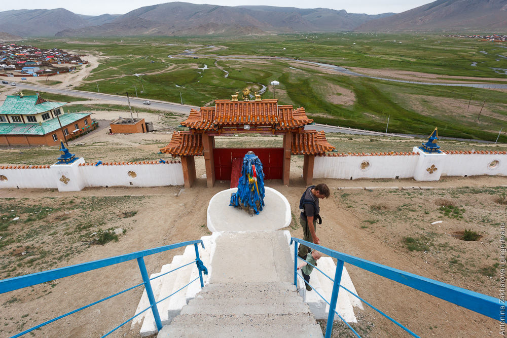 лестница в Улиастае, Монголия