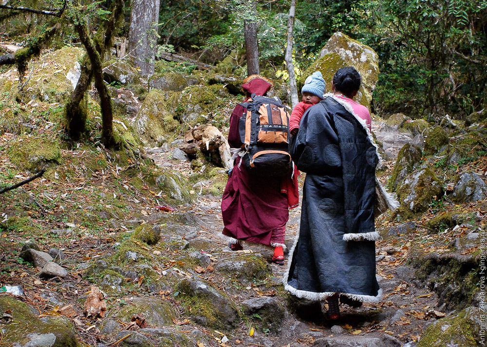 традиционная одежда тибетцев