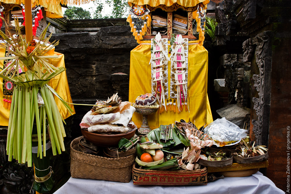 Церемония Одалан   отмечаем день рождения храма