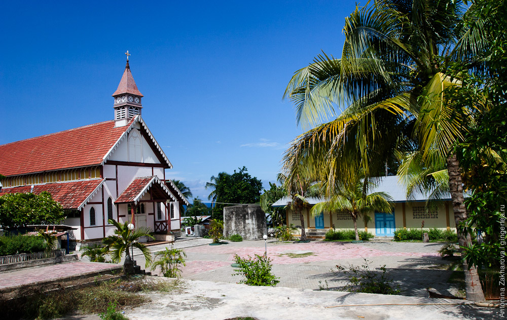 Церковь в деревне Сикка