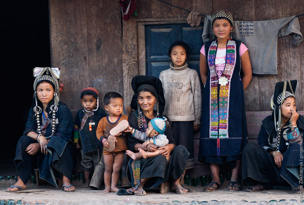 народность акха на севере Лаосе