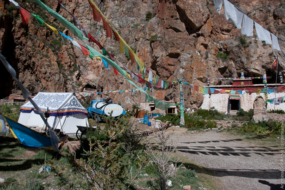 Что происходит в тибетском монастыре Таши До
