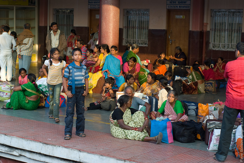 На поездах по Индии: как пользоваться индийскими железными дорогами