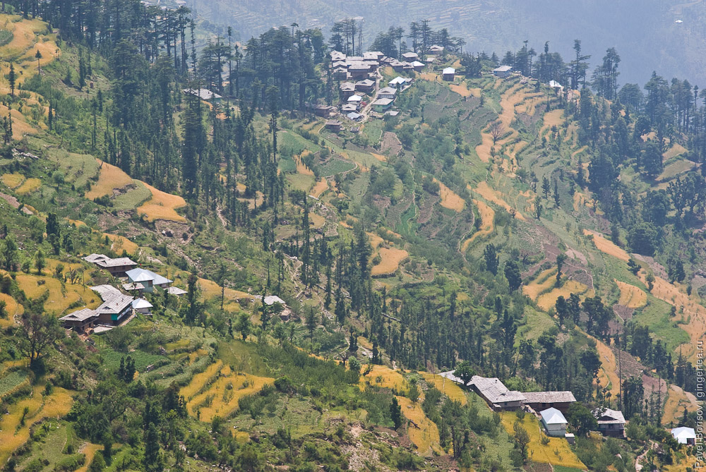 Села на склонах, villages on a mountain slope