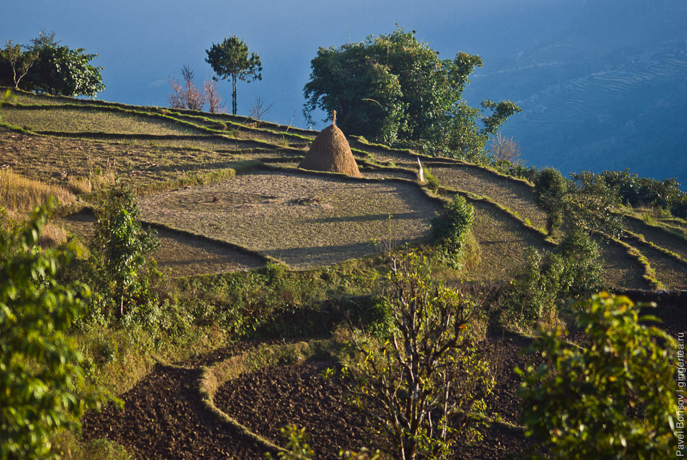 деревня народа гурунг в Непале